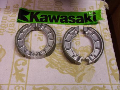 KAWASAKI H1/H1A/H1C DRUM BRAKE FRONT & REAR NEW BRAKE SHOE SET